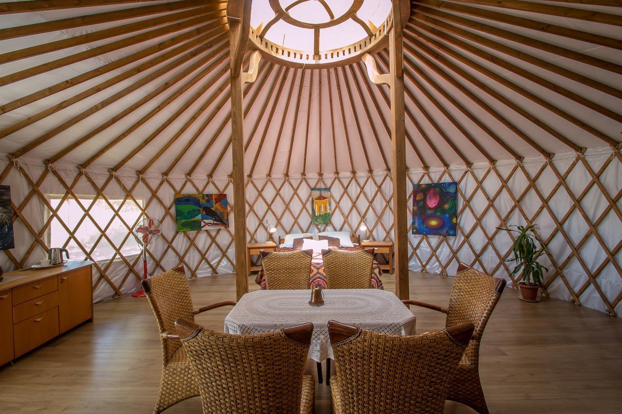 מלון נובה וארפנו Glamping Podgrodzie מראה חיצוני תמונה