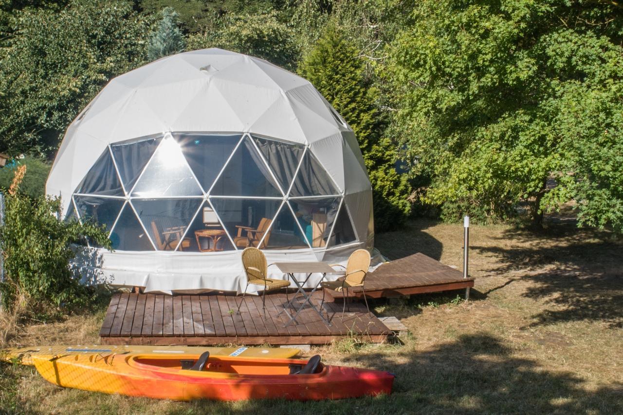 מלון נובה וארפנו Glamping Podgrodzie מראה חיצוני תמונה
