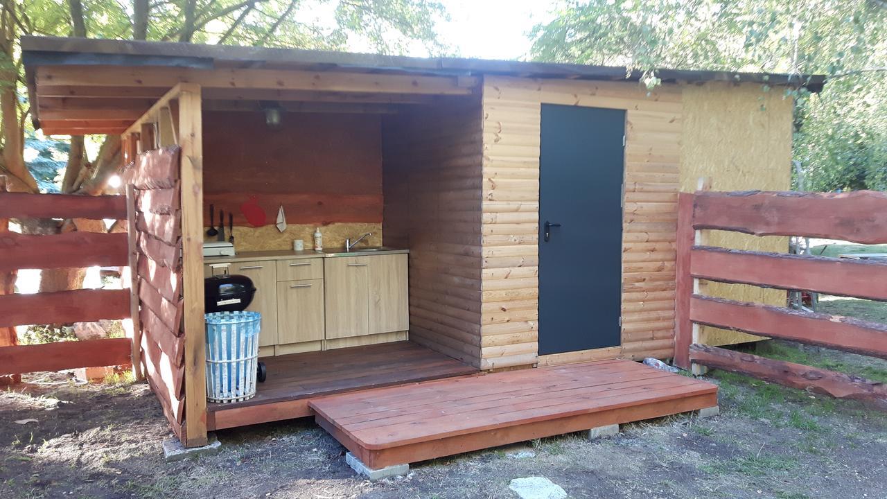 מלון נובה וארפנו Glamping Podgrodzie מראה חיצוני תמונה